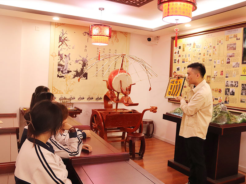 莲湖历史教室