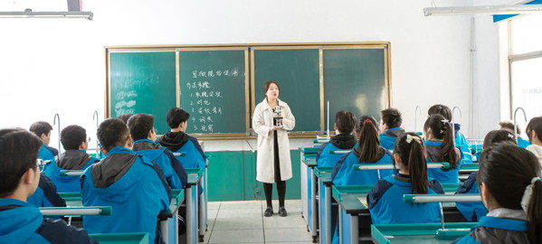 莲湖引入导师机制，准确把握考试方向