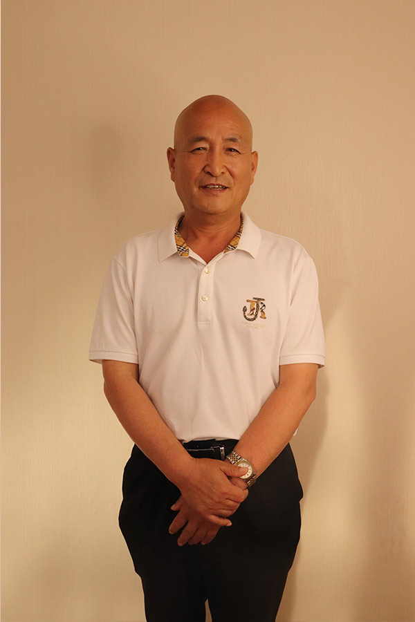 莲湖杨养民 本科学历，毕业于陕西师范大学